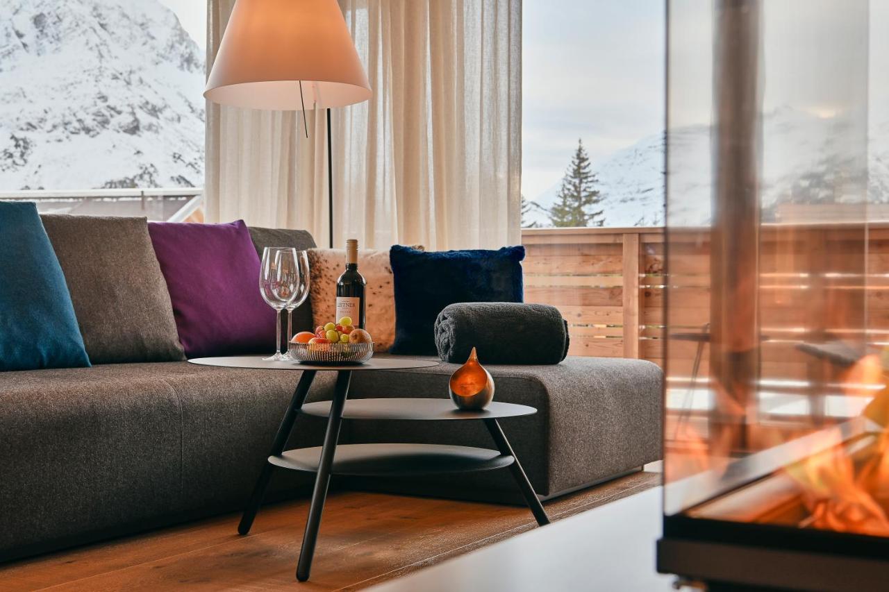 Chalet Hohe Welt - Luxury Apartments เลคอัมอาร์ลแบร์ก ภายนอก รูปภาพ